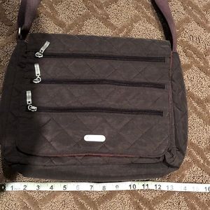 Baggallini Messenger.  Holds Tablet.
